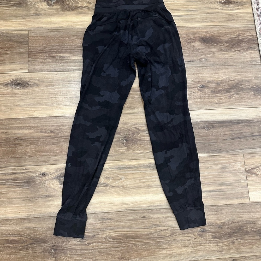 Lululemon Ready to Rulu Jogger 29" Heritage 365 Camo Deep Coal Multi - Picture 6 of 11